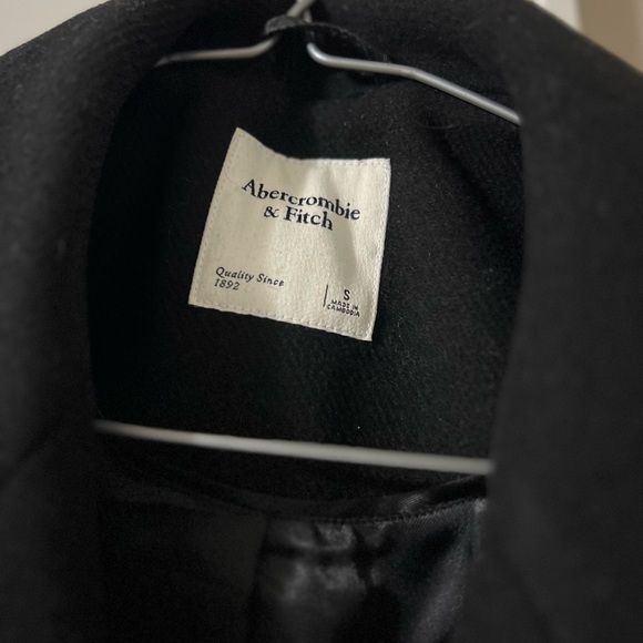 Abercrombie and Fitch Tailored Wool-Blend Coat - Picture 3 of 4